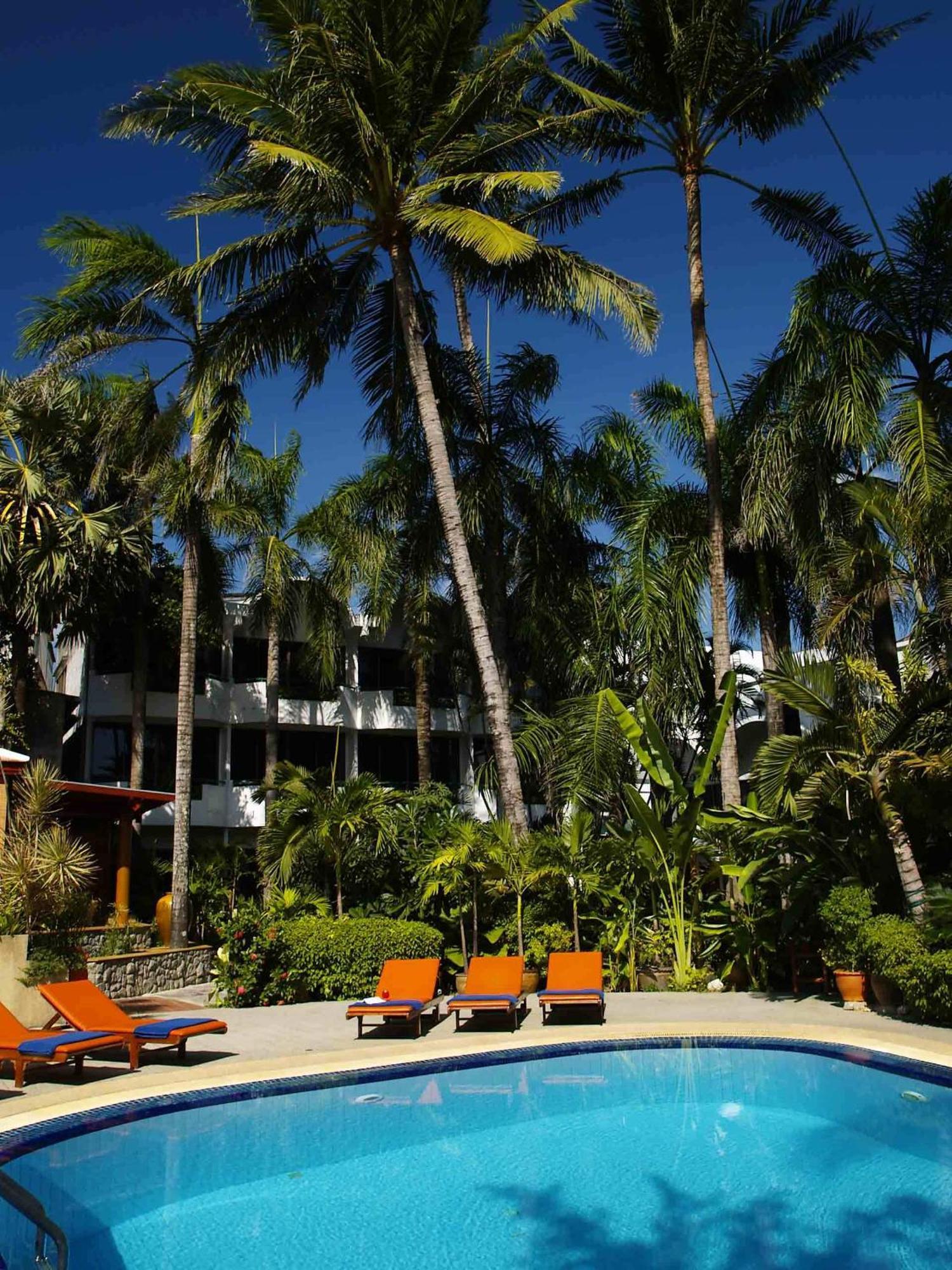 Safari Beach Hotel Patong Dış mekan fotoğraf