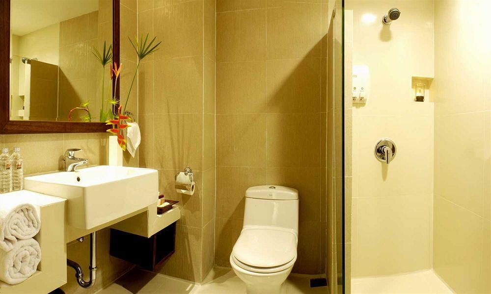 Safari Beach Hotel Patong Dış mekan fotoğraf